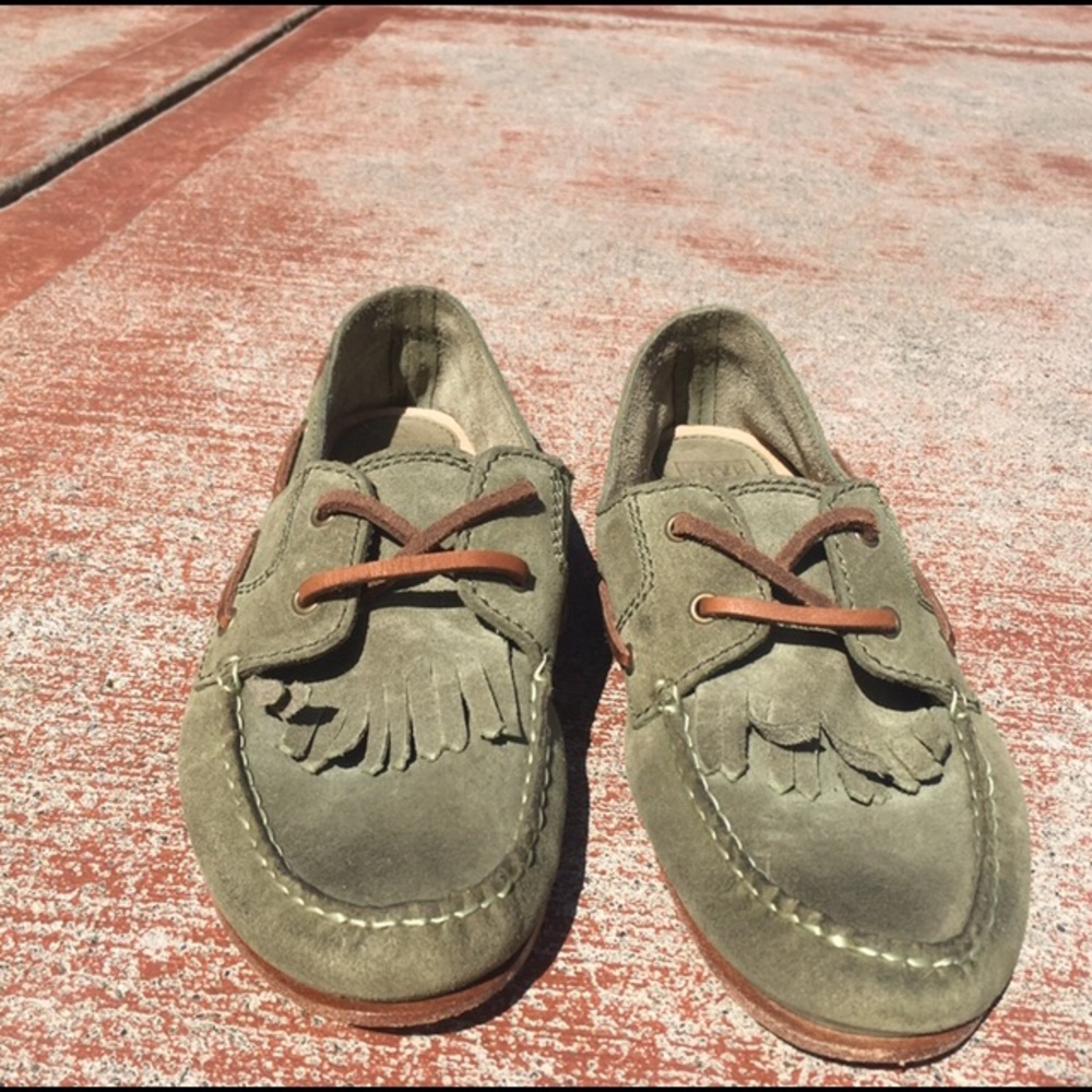 All Leather Frye Boat Shoes - Picture 2 of 3